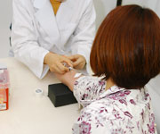 ���f���i